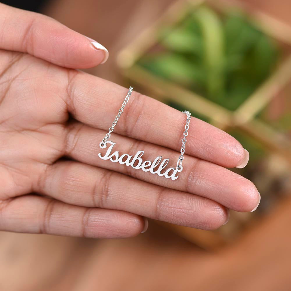 Personalized Mom Name Necklace