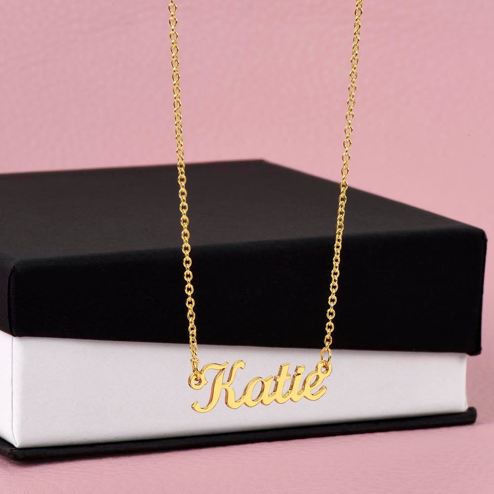 Personalized Mom Name Necklace