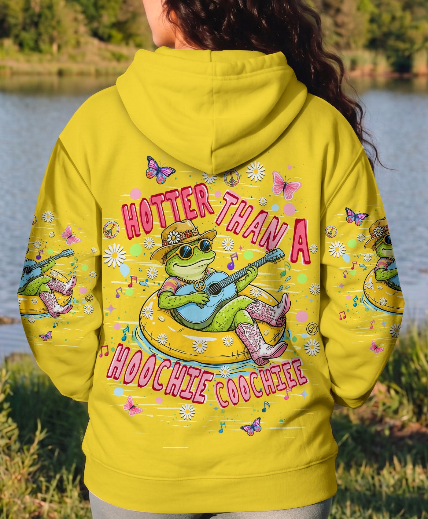 HOTTER THAN A HOOCHIE COOCHIE  FROG ALL OVER PRINT  - TLHN0505263