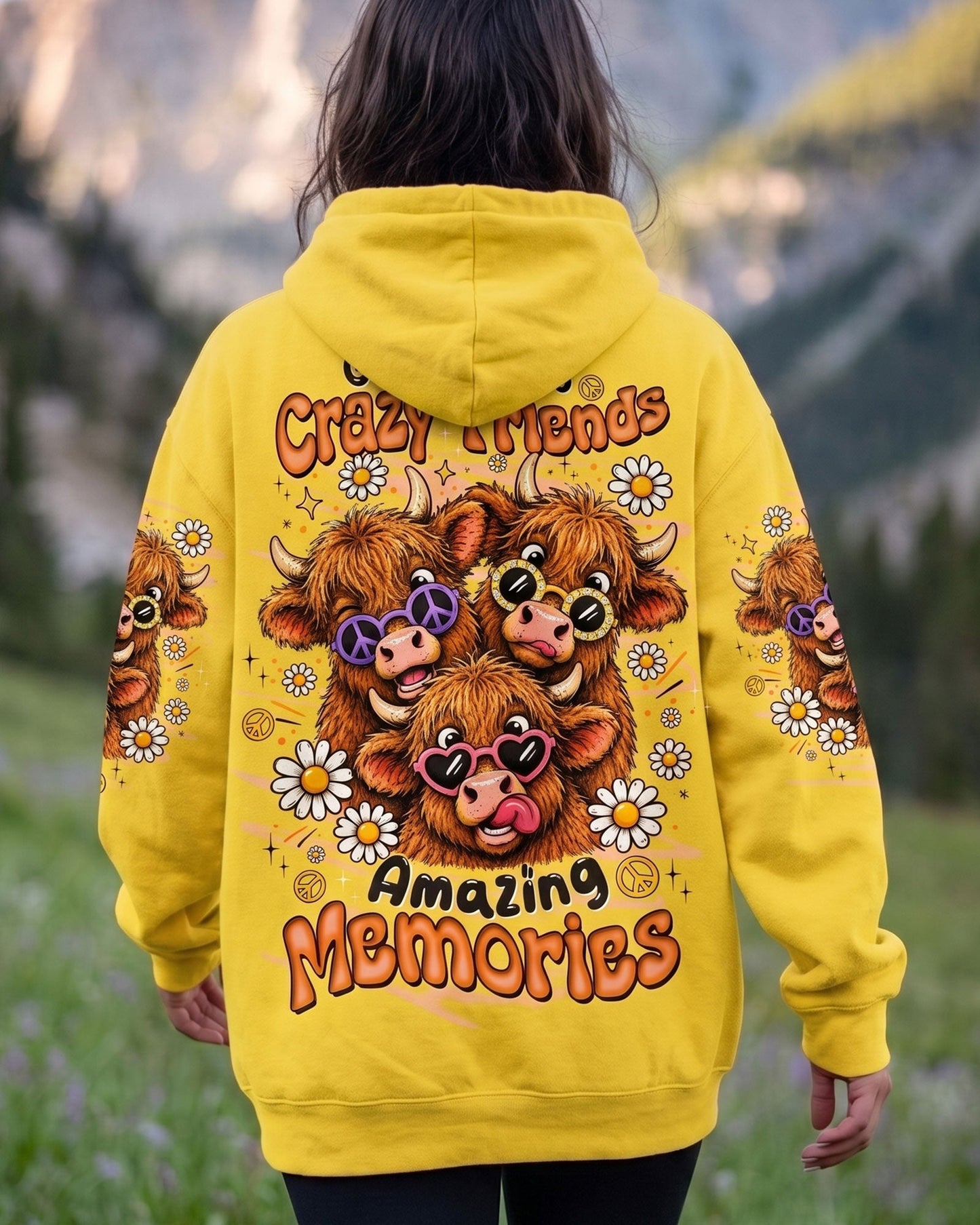 GOOD TIMES CRAZY FRIEND HIGHLAND COW ALL OVER PRINT - TLTW0807261
