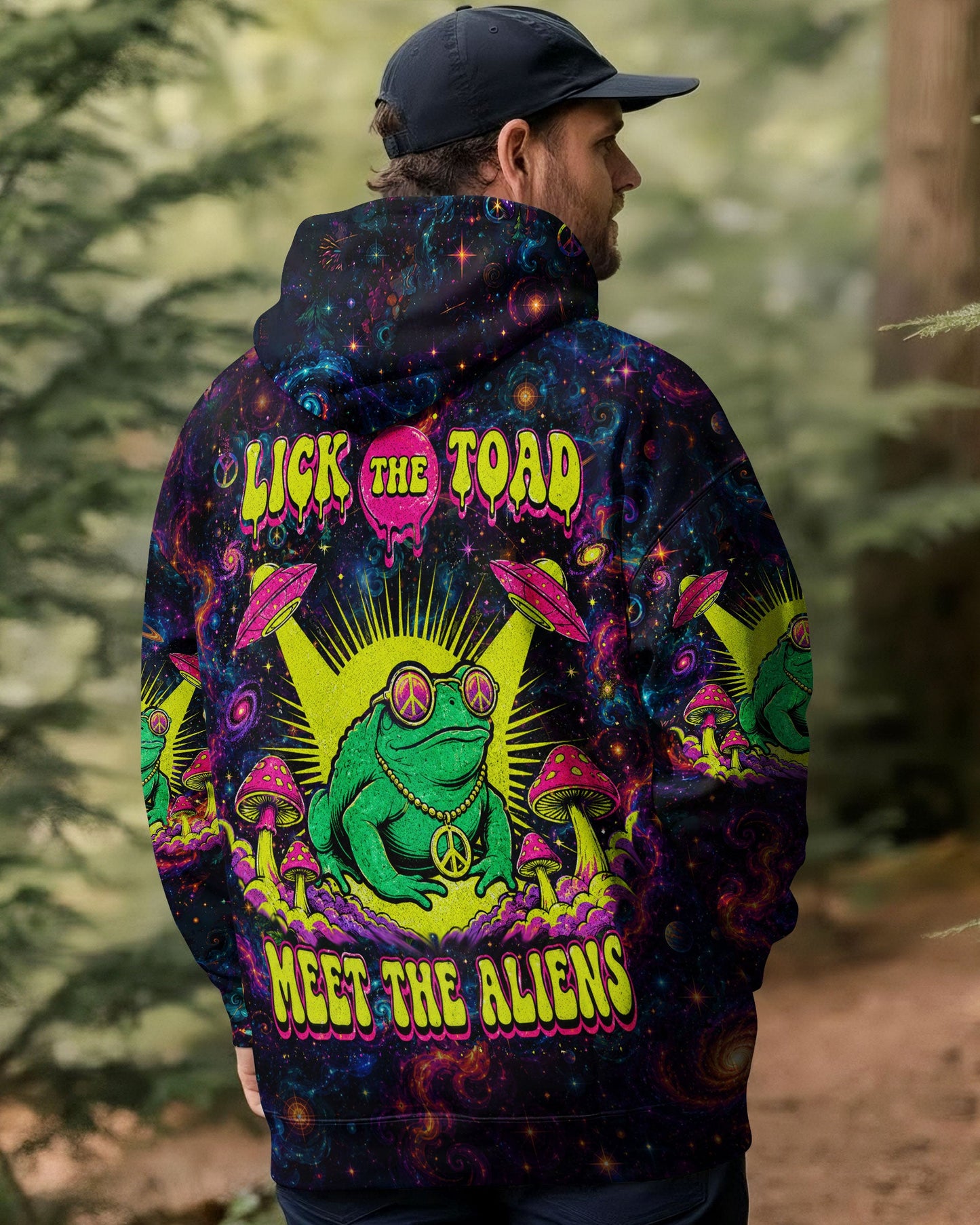 LICK THE TOAD MEET THE ALIENS ALL OVER PRINT - TLTW2905261