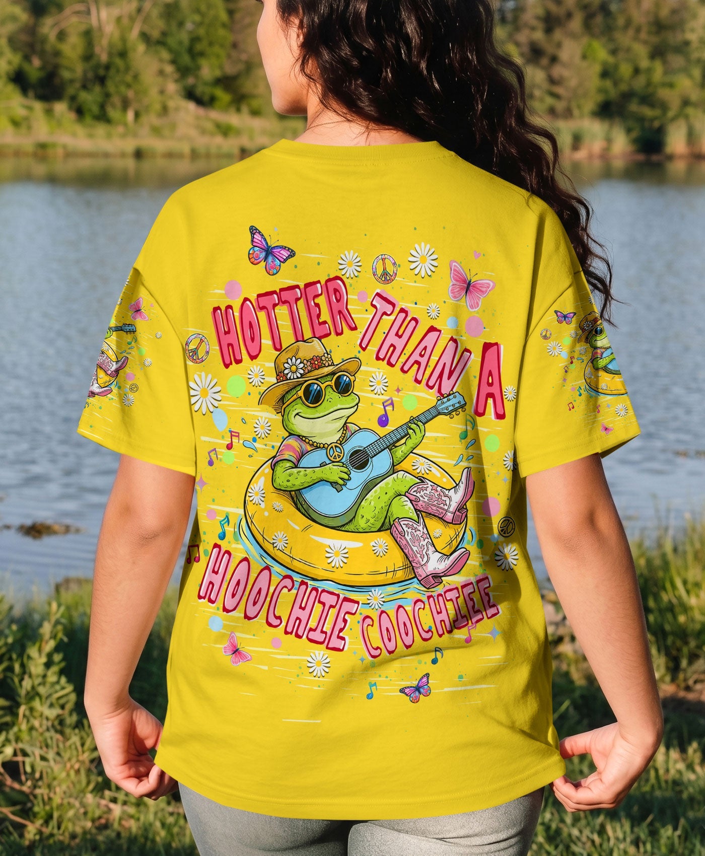 HOTTER THAN A HOOCHIE COOCHIE  FROG ALL OVER PRINT  - TLHN0505263