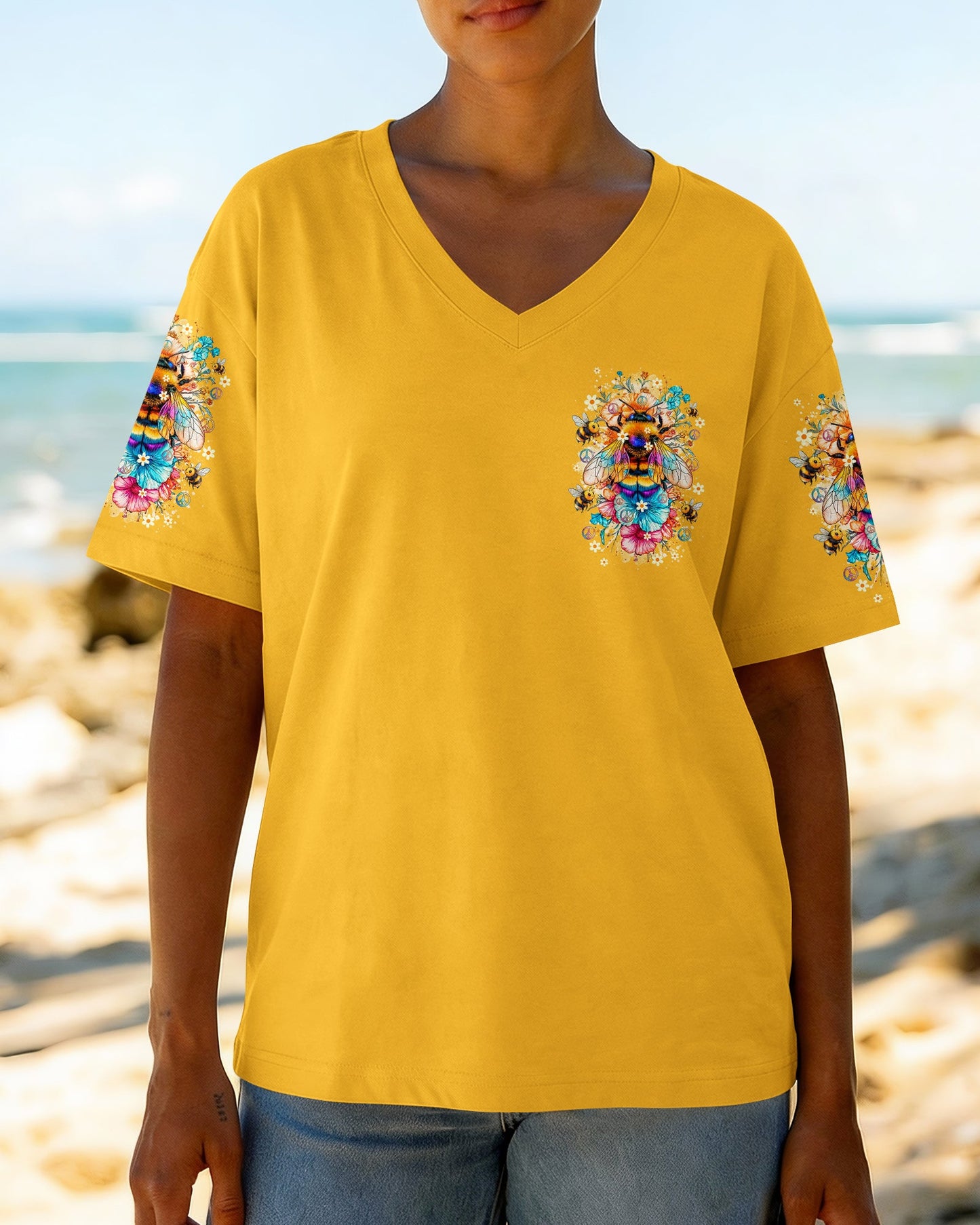 SPIRIT OF A HONEY BEE ALL OVER PRINT - TY0605261