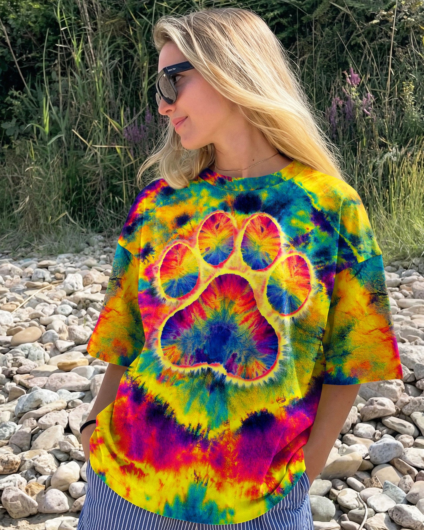 PAW PRINT COLORFUL SWIRL ALL OVER PRINT - TLNT1512251