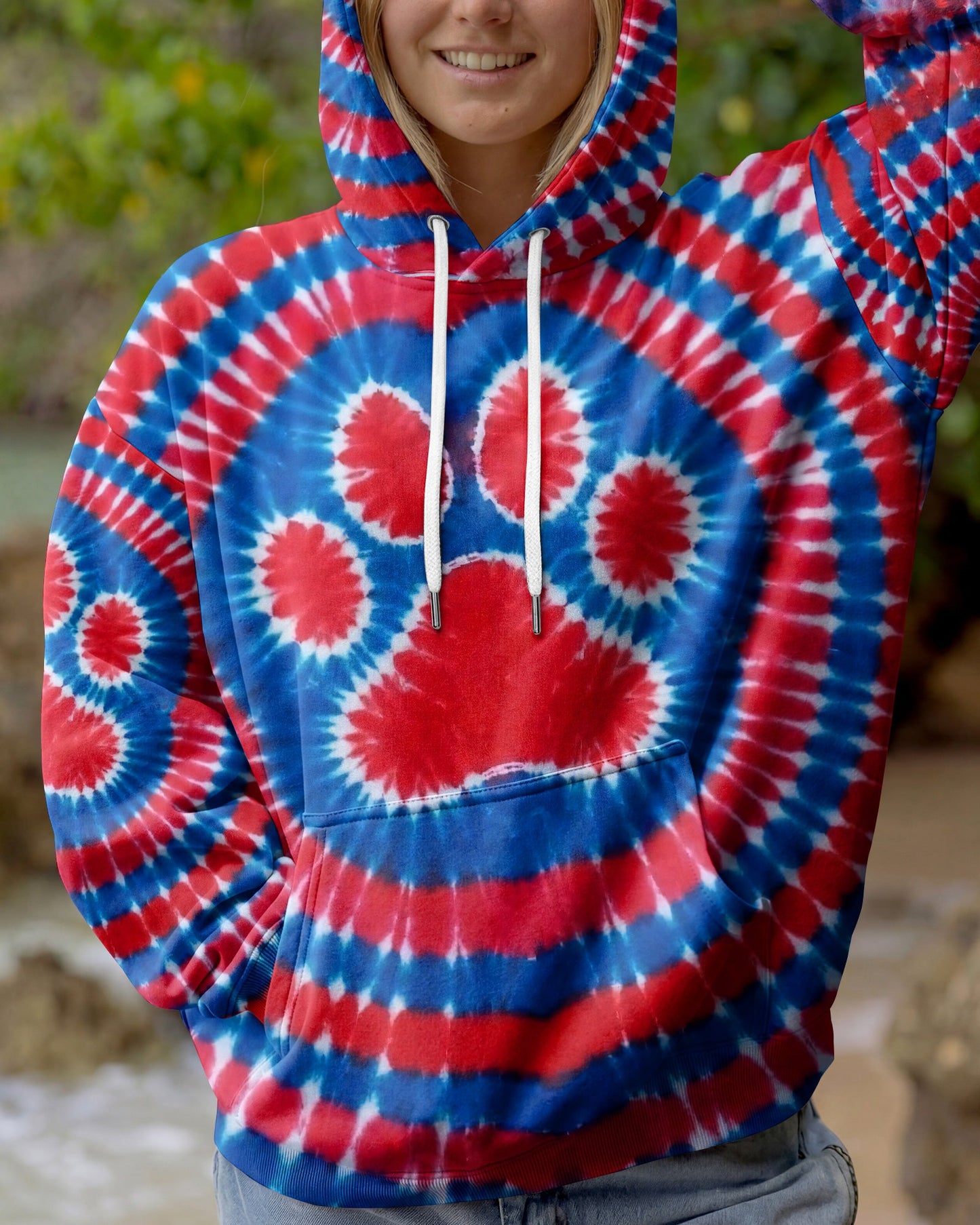 RED WHITE AND BLUE PAW ALL OVER PRINT - TYPQ0104261