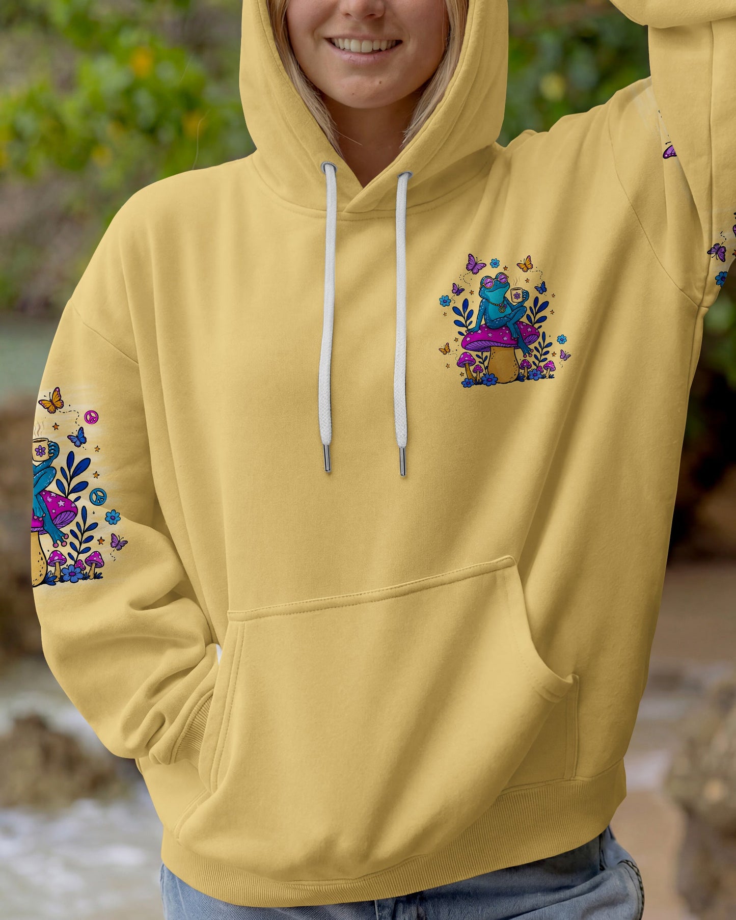EVERYTHING IS FIGUREOUTABLE FROG ALL OVER PRINT - TLNO0107264