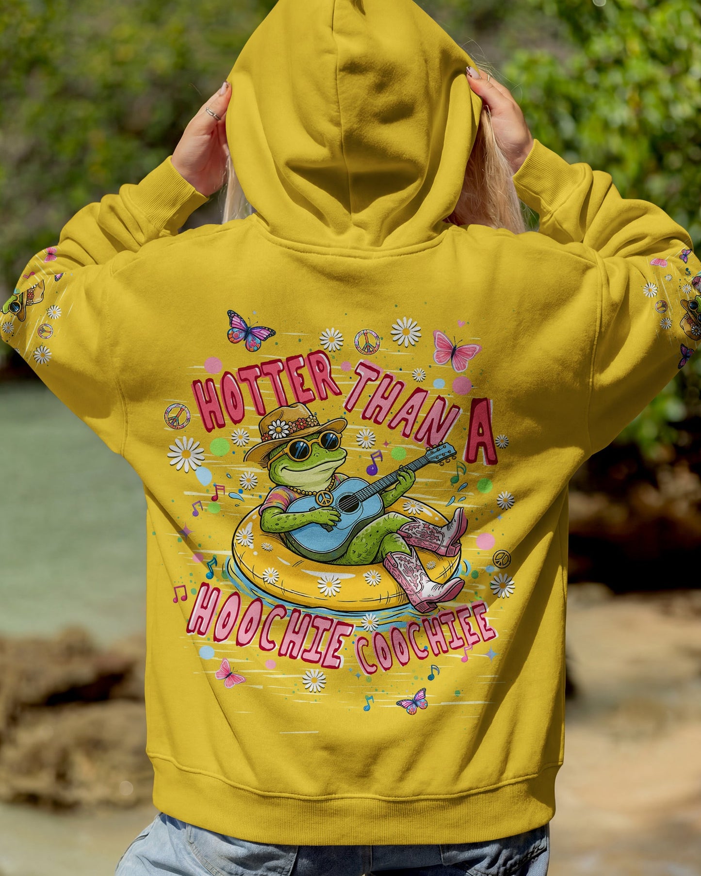HOTTER THAN A HOOCHIE COOCHIE  FROG ALL OVER PRINT  - TLHN0505263