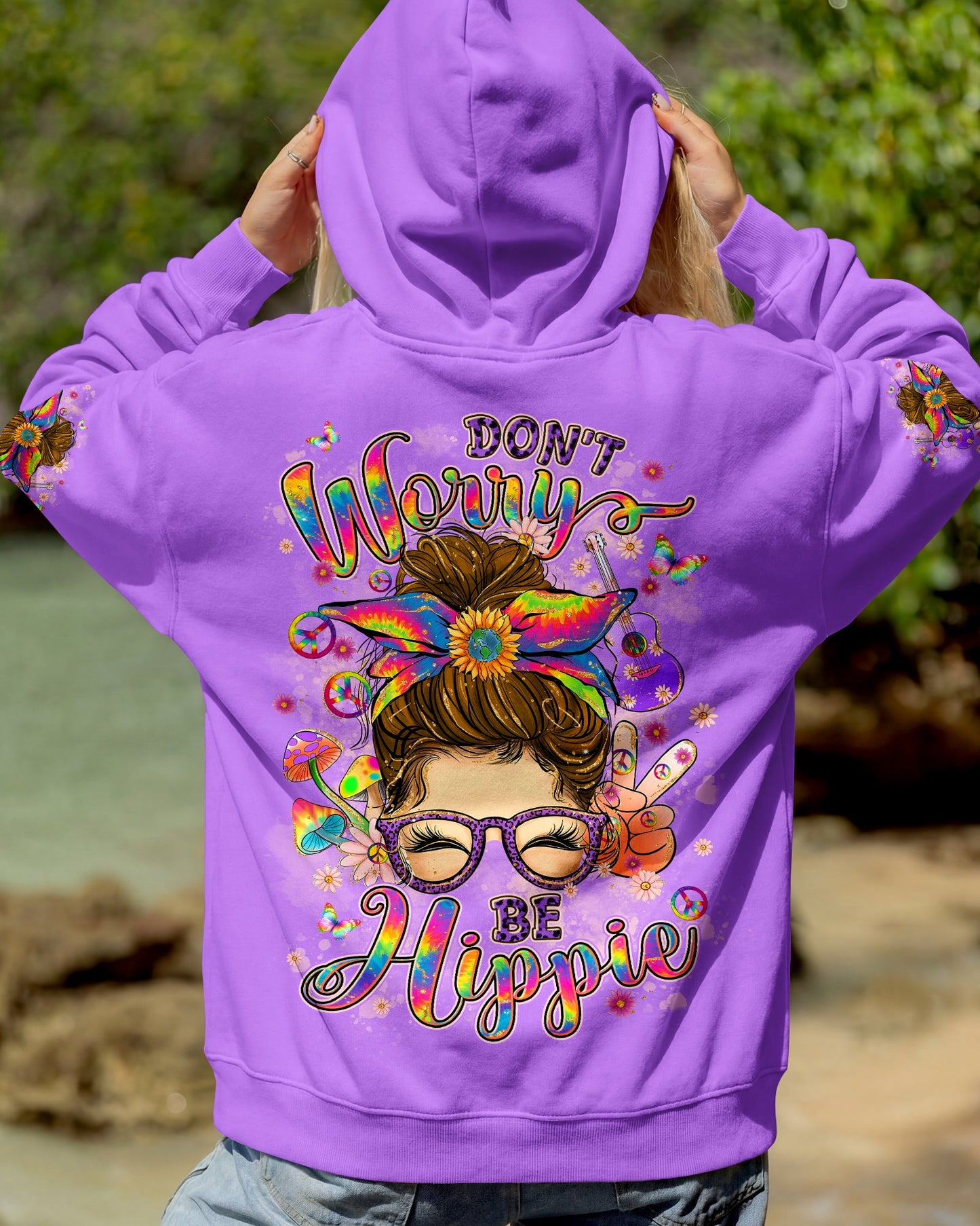 DON'T WORRY BE HIPPIE MESSY BUN ALL OVER PRINT - TYLN3006262