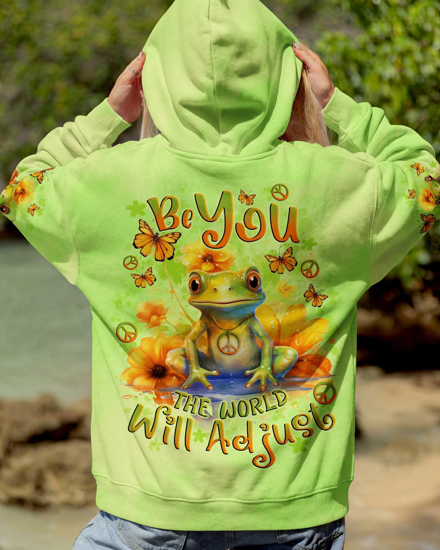 BE YOU THE WORLD WILL ADJUST FROG ALL OVER PRINT - TLNO2909231