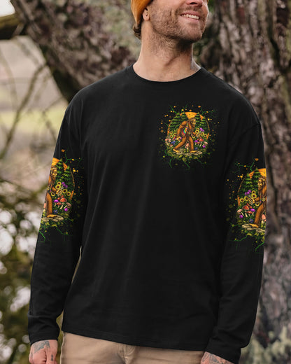 TRIPPY BIGFOOT LET'S GET WEIRD BIGFOOT ALL OVER PRINT - TLNT2805262