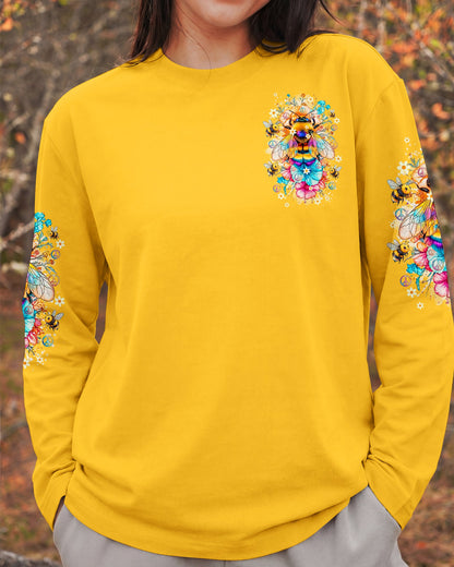 SPIRIT OF A HONEY BEE ALL OVER PRINT - TY0605261