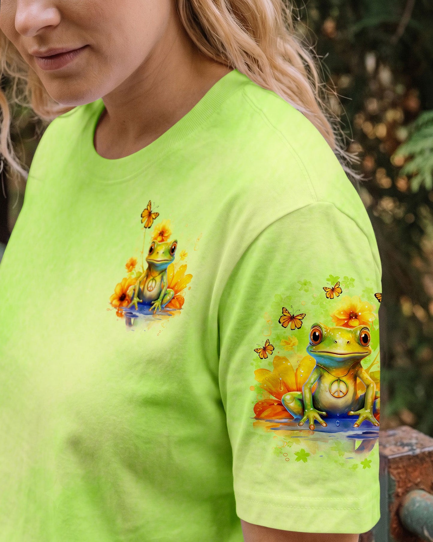 BE YOU THE WORLD WILL ADJUST FROG ALL OVER PRINT - TLNO2909231