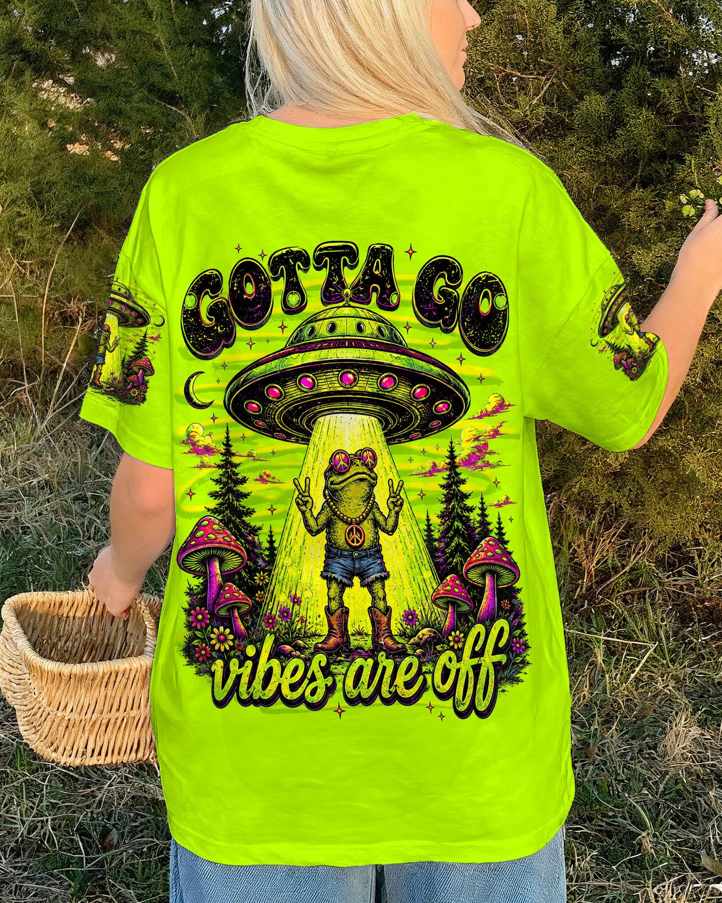 GOTTA GO VIBES ARE OFF FROG ALL OVER PRINT - TLNT1906261