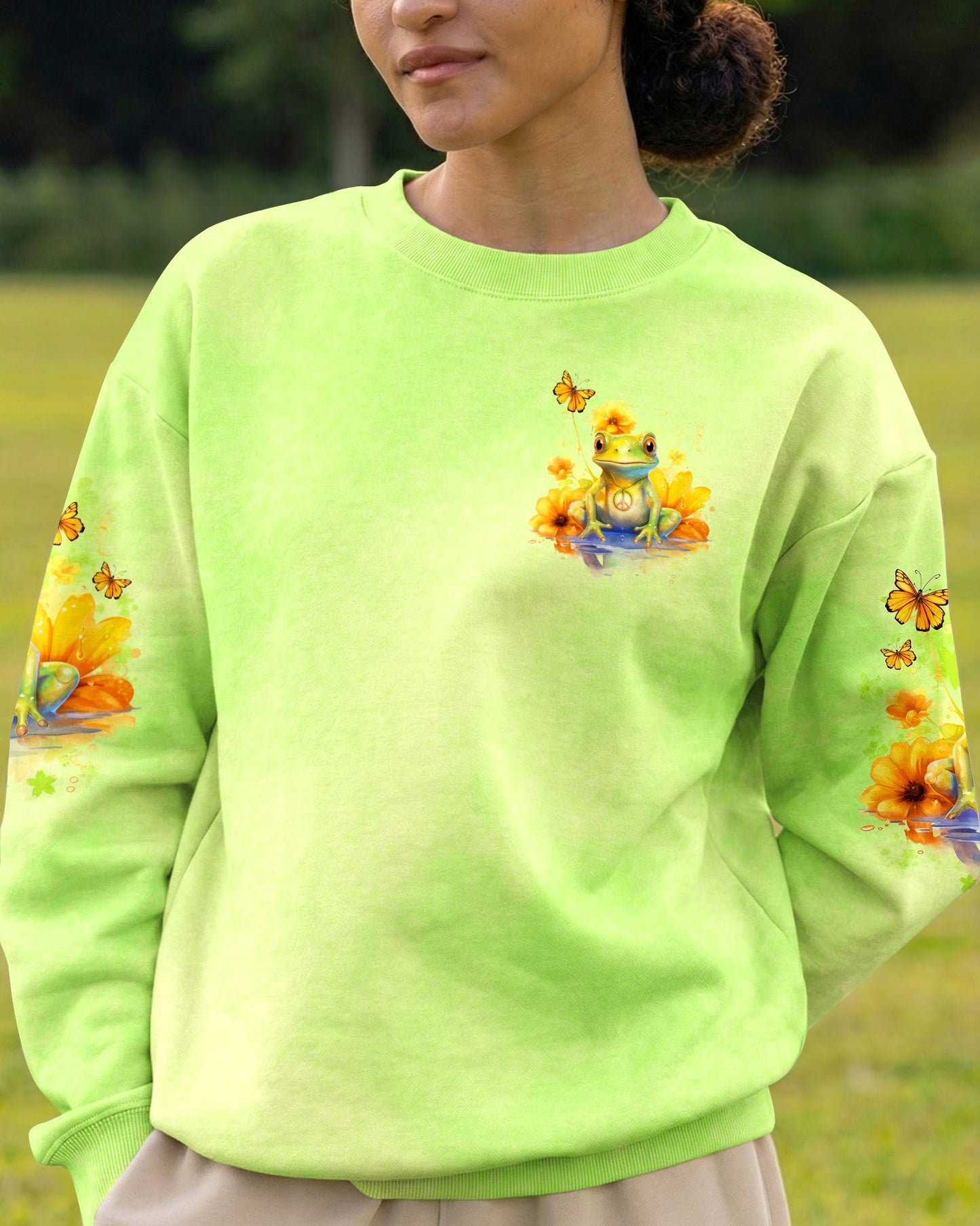 BE YOU THE WORLD WILL ADJUST FROG ALL OVER PRINT - TLNO2909231
