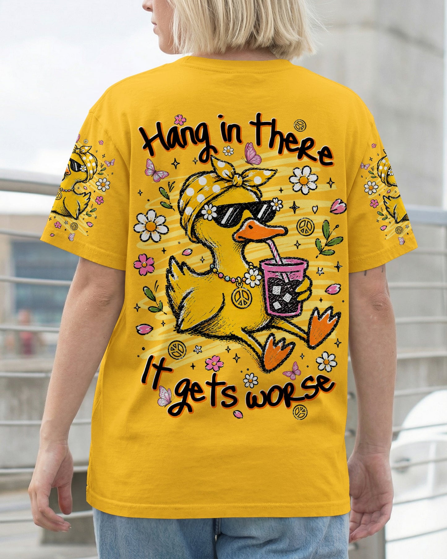 HANG IN THERE DUCK ALL OVER PRINT - TLNT0106263