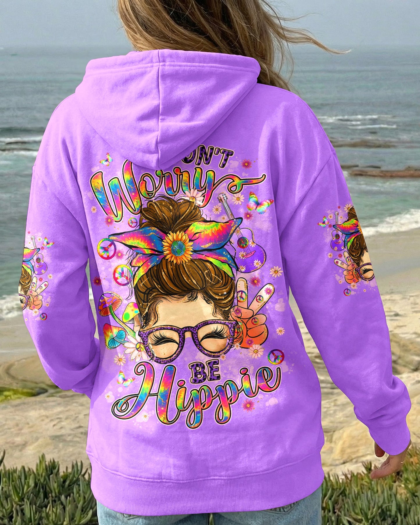 DON'T WORRY BE HIPPIE MESSY BUN ALL OVER PRINT - TYLN3006262