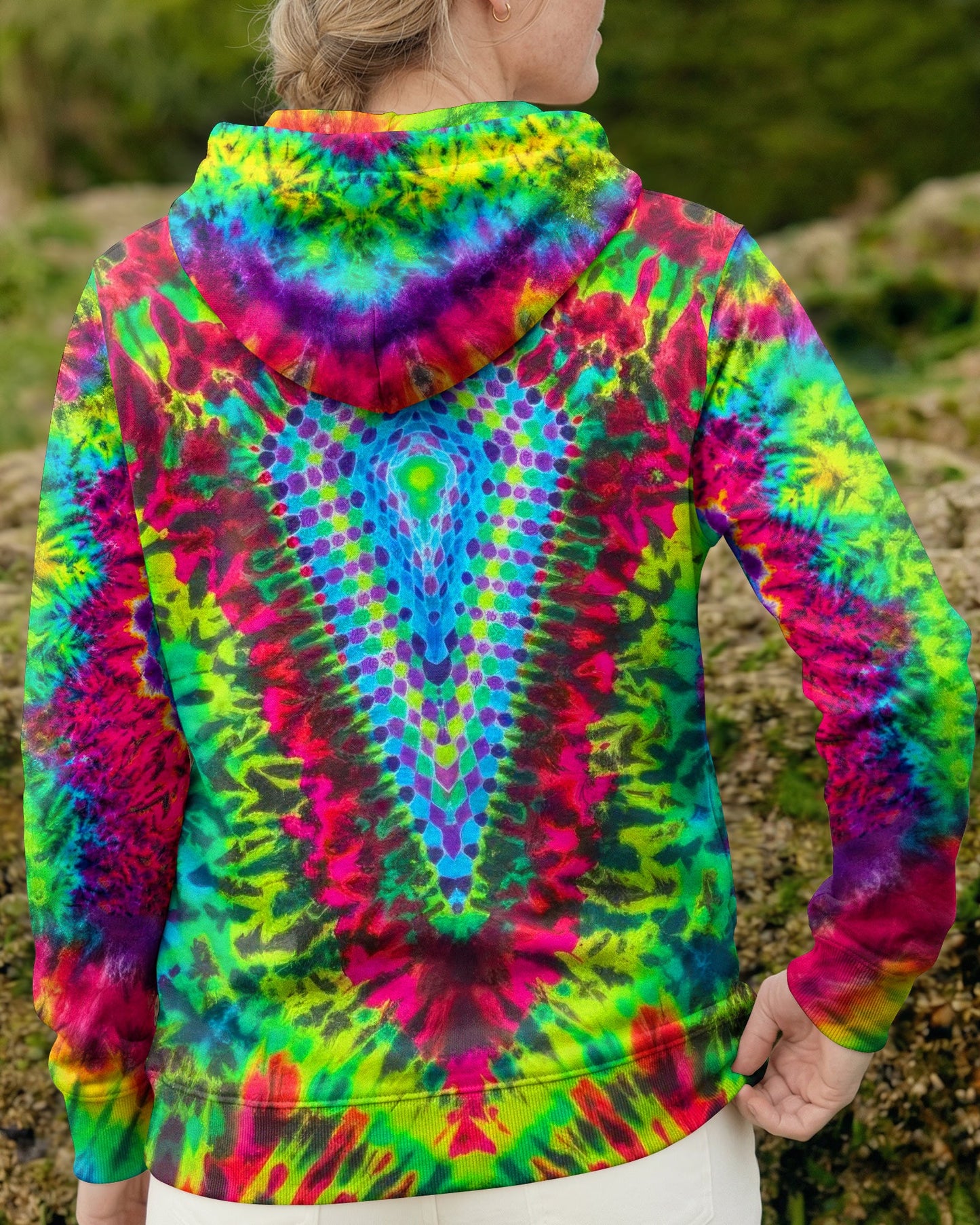 MANDALA PAW PRINT  SWIRL ALL OVER PRINT  - TLTW0304261