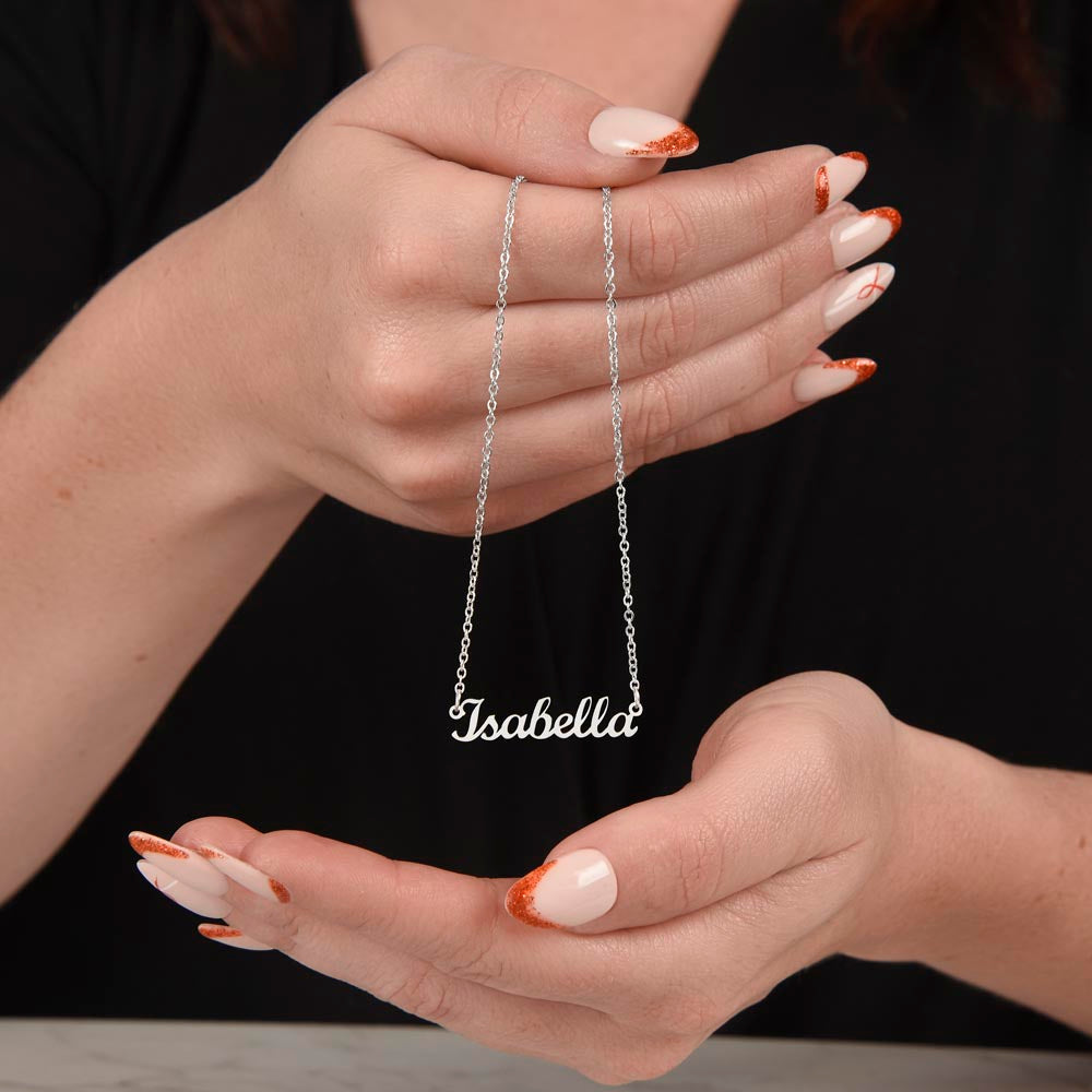 Personalized Mom Name Necklace