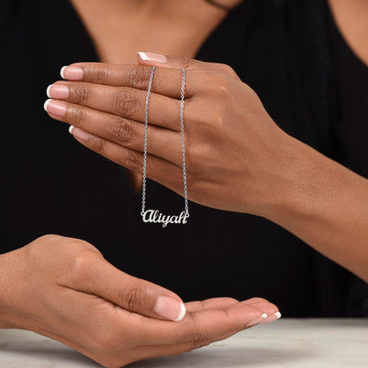 Personalized Mom Name Necklace