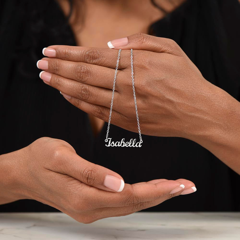 Personalized Mom Name Necklace