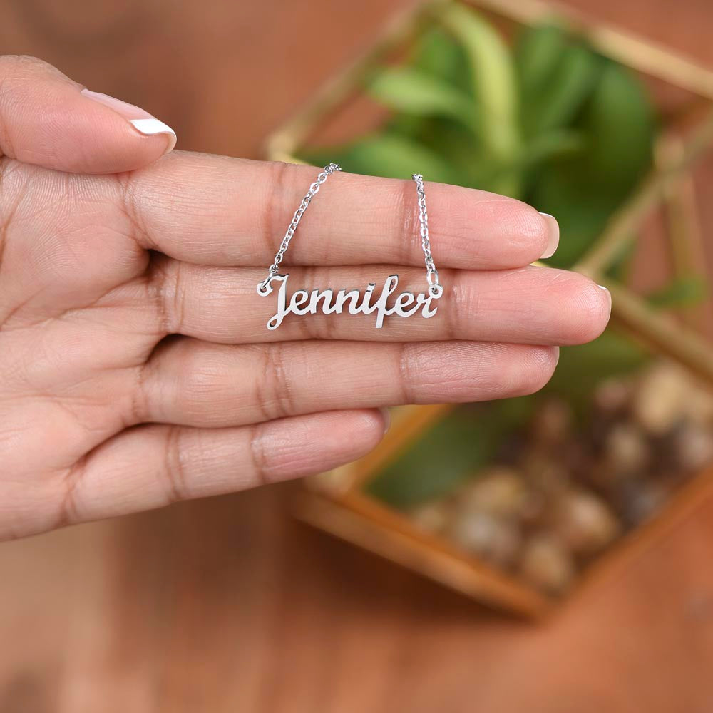 Personalized Mom Name Necklace