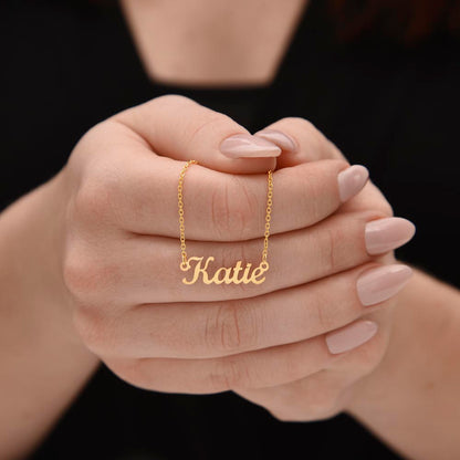 Personalized Mom Name Necklace