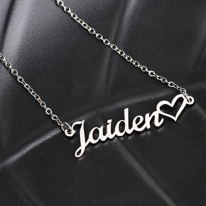 Personalized Mom Heart Name Necklace