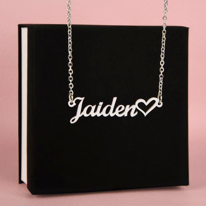 Personalized Mom Heart Name Necklace