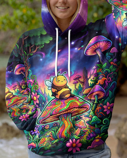 LET IT BEE PSECHEDELIC BEE ALL OVER PRINT - TLHG0804263