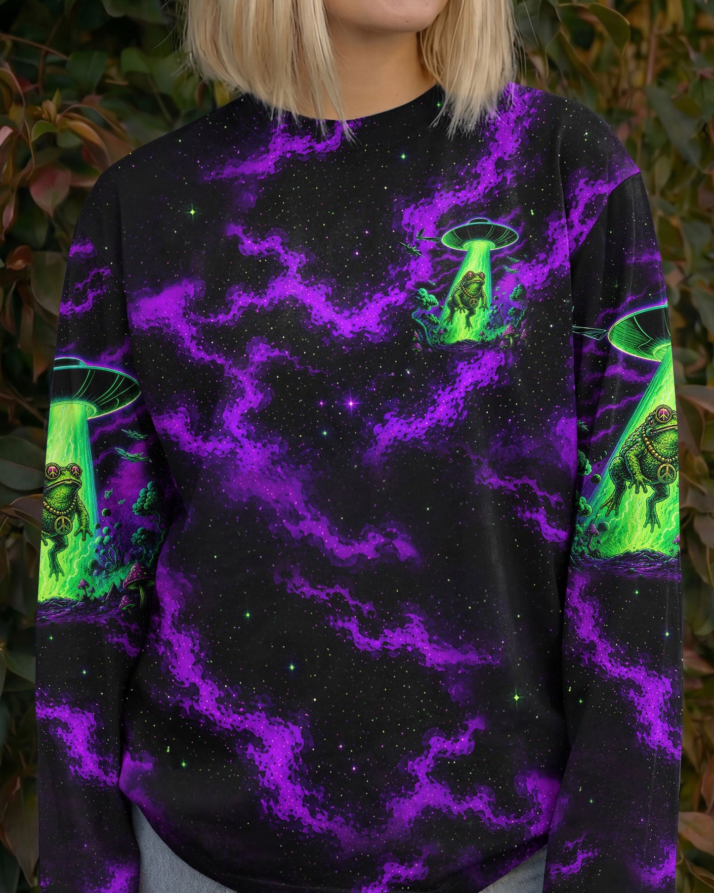 LICK THE TOAD MEET THE ALIENS ALL OVER PRINT   - TLHN2606262
