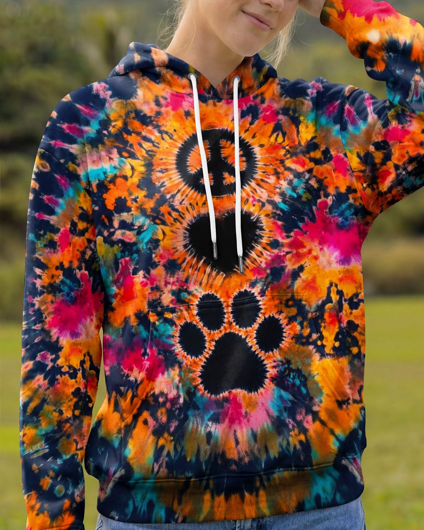 PEACE LOVE PAW PRINT ALL OVER PRINT - TLTW0406261