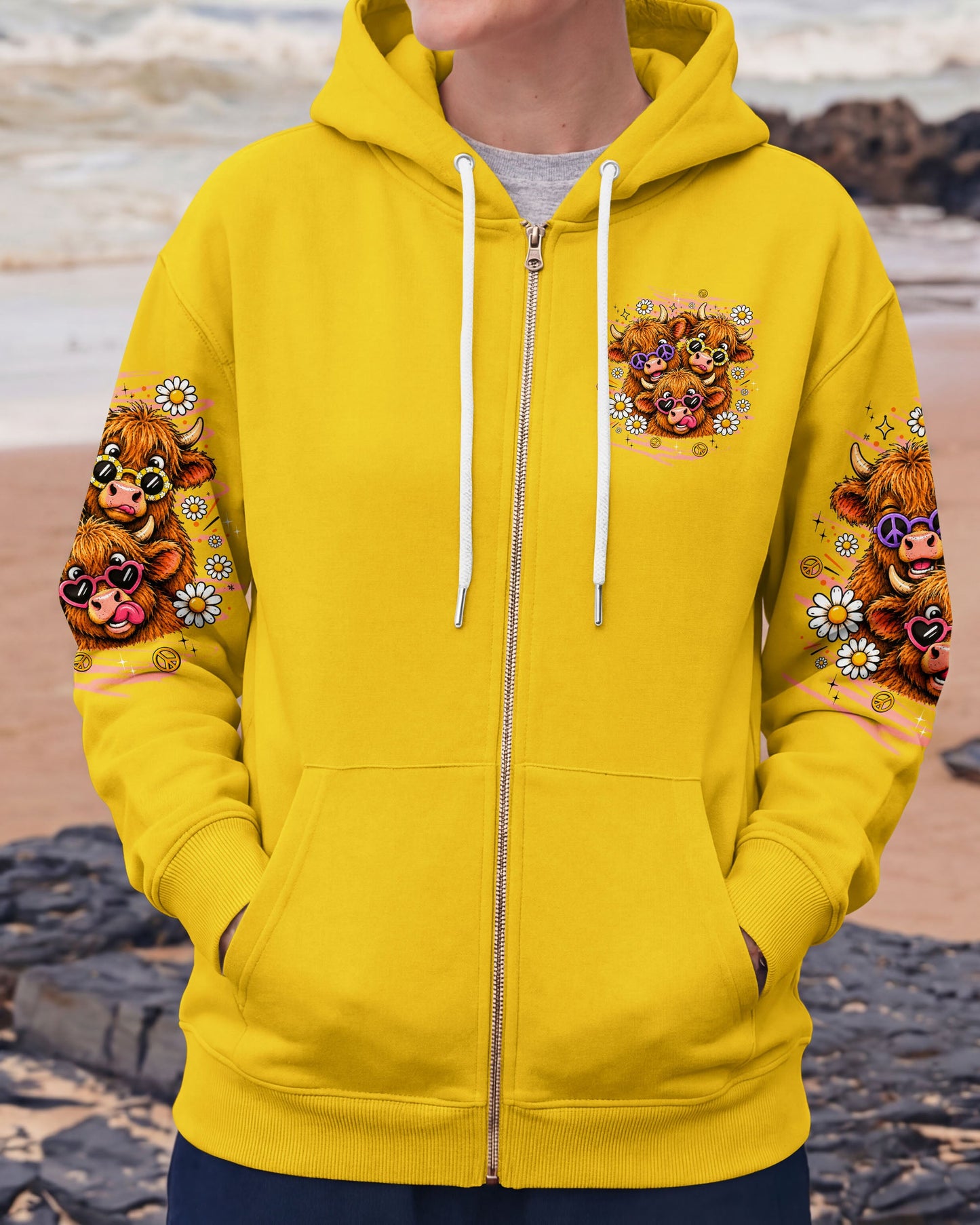 GOOD TIMES CRAZY FRIEND HIGHLAND COW ALL OVER PRINT - TLTW0807261