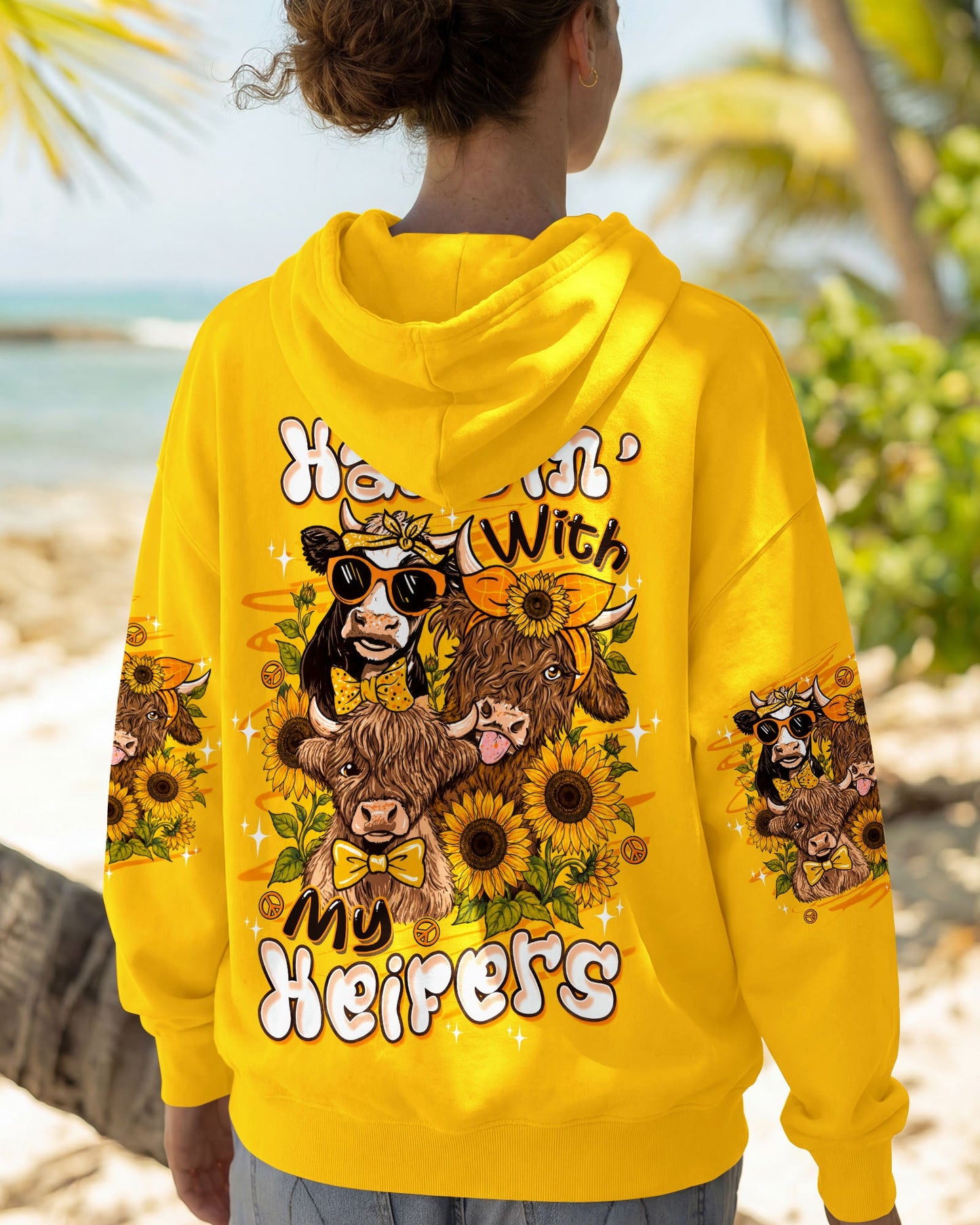 HANGIN' WITH MY HEIFERS HIGHLAND COW ALL OVER PRINT - TLTW0907264