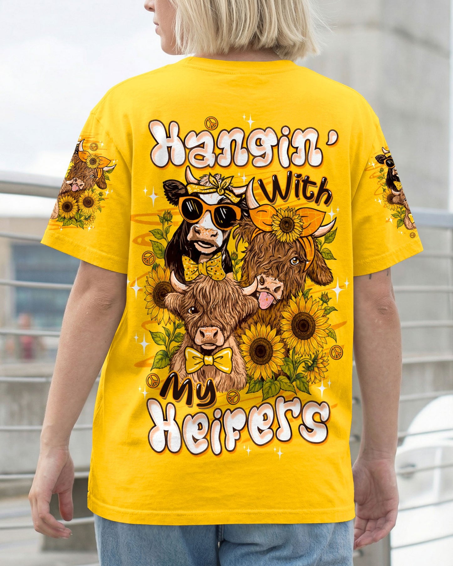 HANGIN' WITH MY HEIFERS HIGHLAND COW ALL OVER PRINT - TLTW0907264
