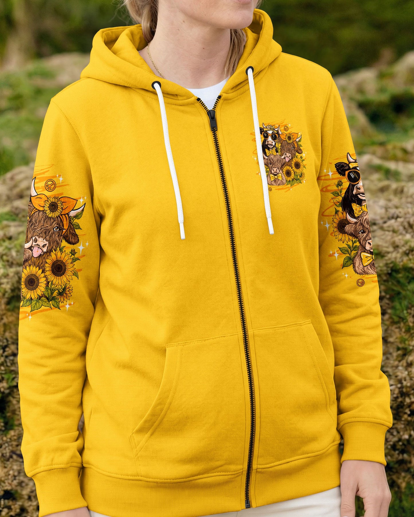 HANGIN' WITH MY HEIFERS HIGHLAND COW ALL OVER PRINT - TLTW0907264