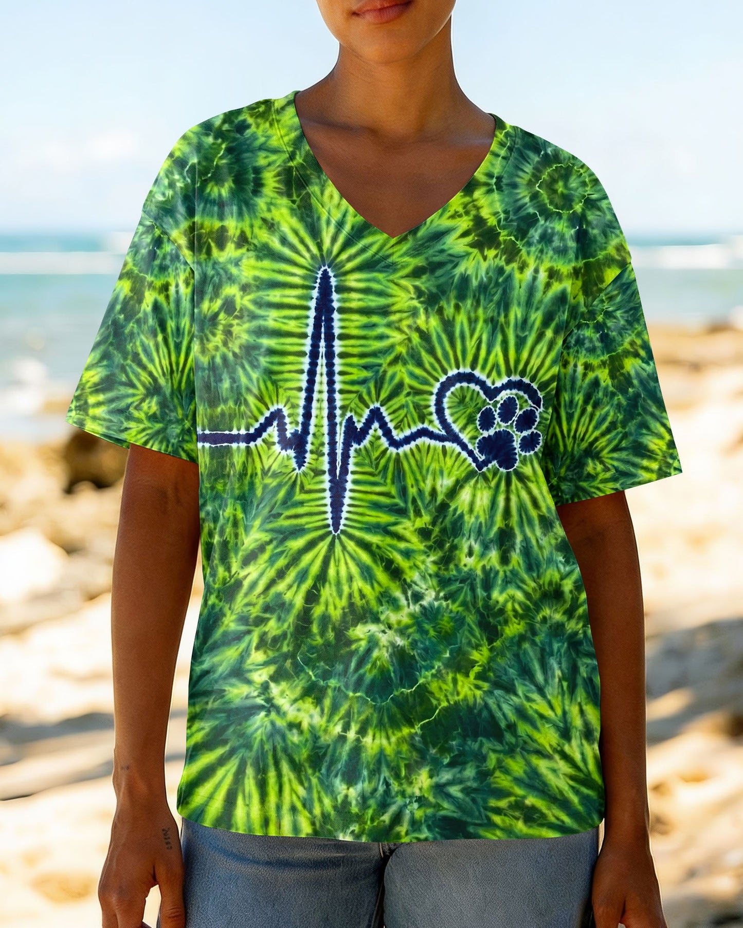 HEARTBEAT PAW PRINT BURST ALL OVER PRINT  - TLTW1506264