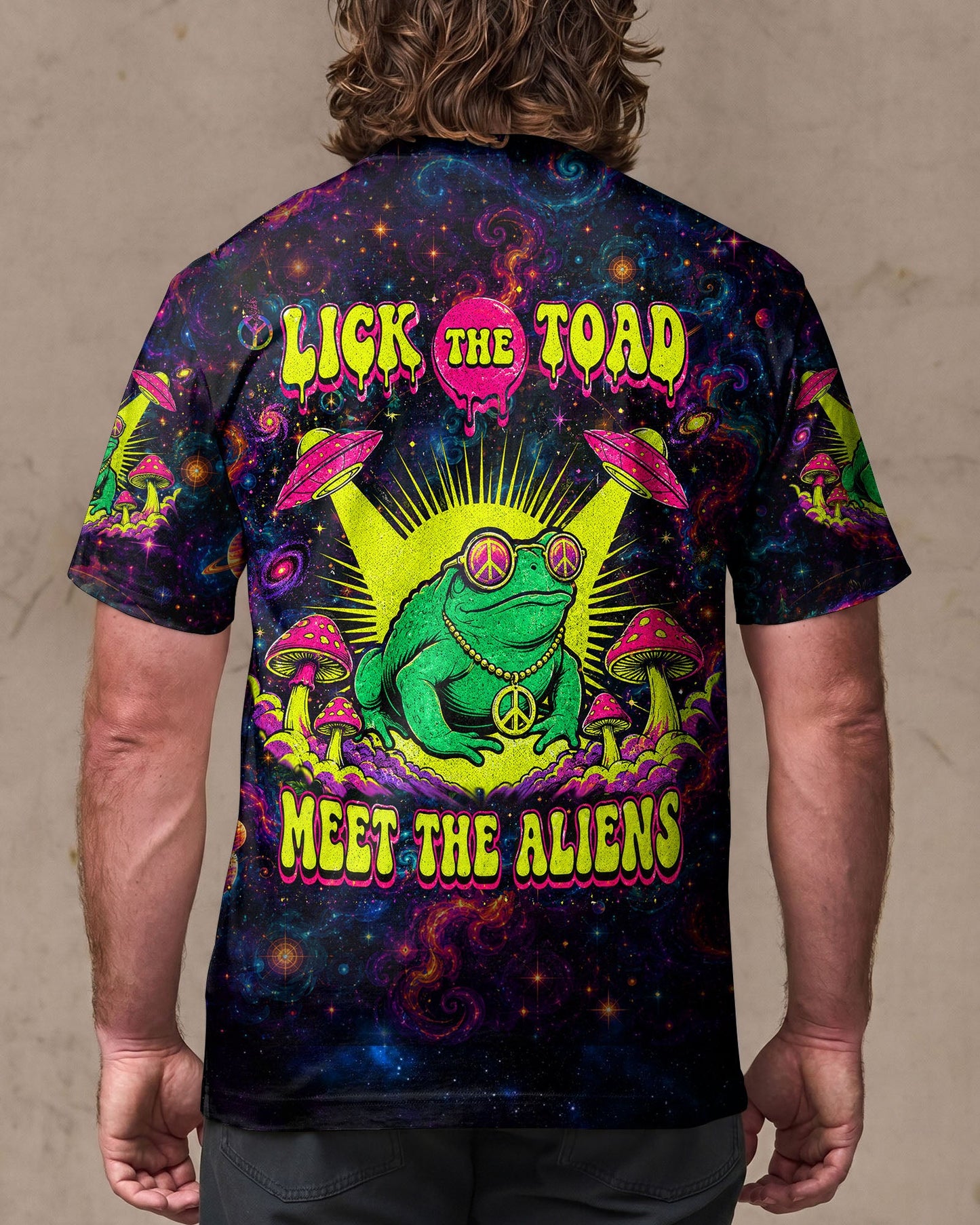 LICK THE TOAD MEET THE ALIENS ALL OVER PRINT - TLTW2905261