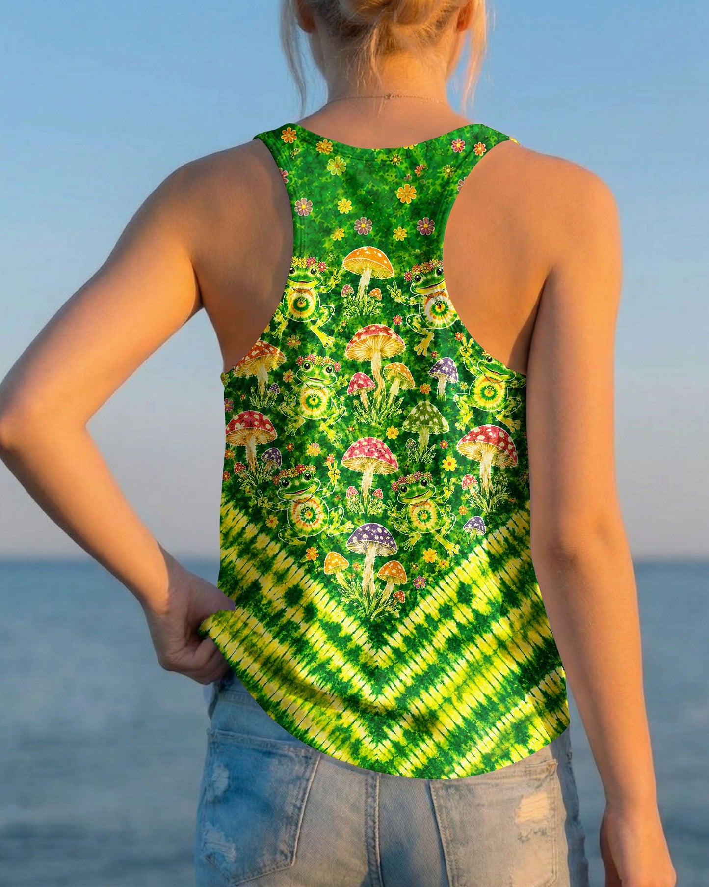 GROOVY FROGS AND MUSHROOMS V PATTERN ALL OVER PRINT  - TLTW3006263