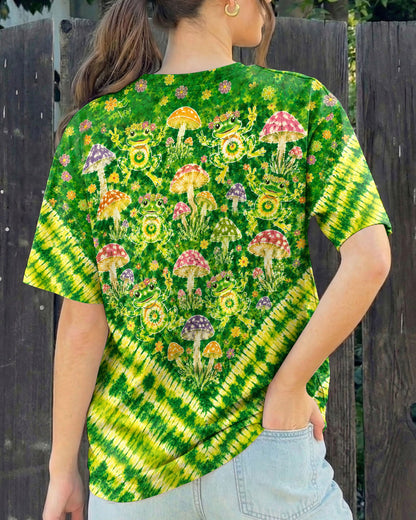 GROOVY FROGS AND MUSHROOMS V PATTERN ALL OVER PRINT  - TLTW3006263