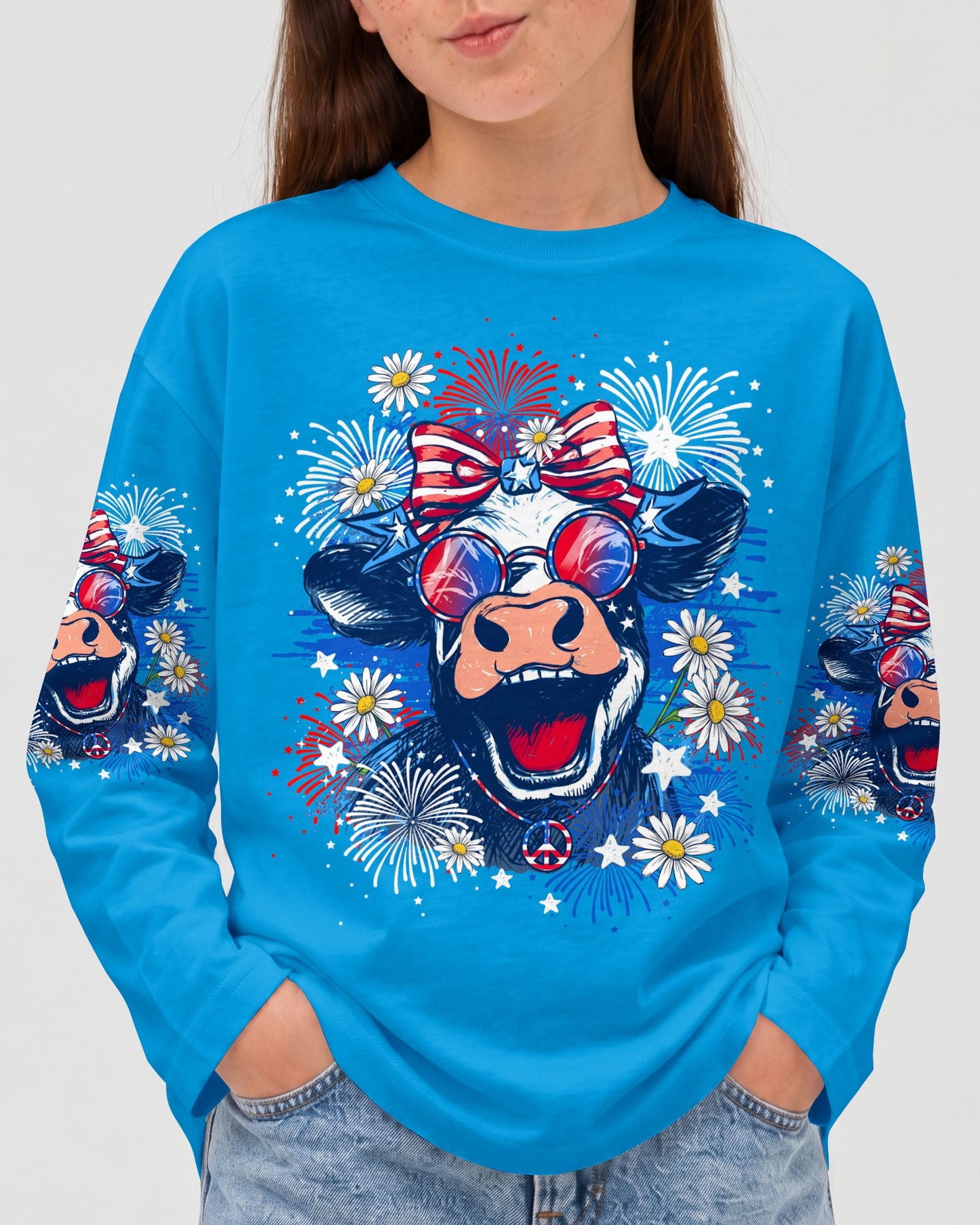 RED WHITE AND MOOO COW KIDS ALL OVER PRINT - TY0806261