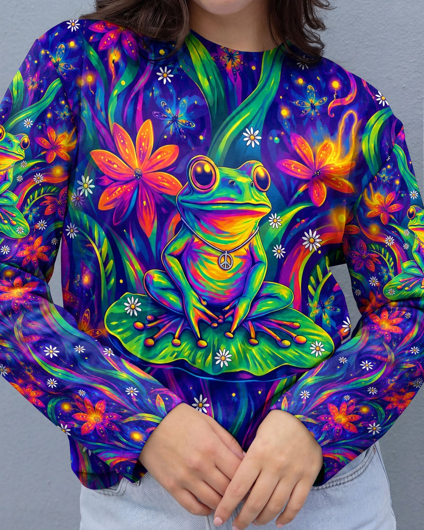 BE YOU THE WORLD WILL ADJUST FROG ALL OVER PRINT - TYLN0506261