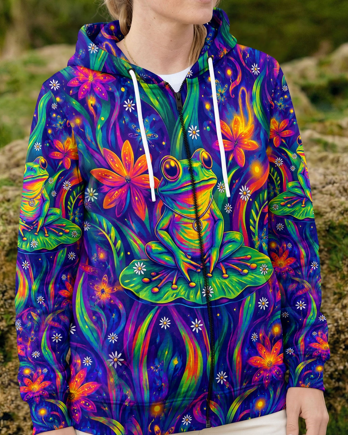 BE YOU THE WORLD WILL ADJUST FROG ALL OVER PRINT - TYLN0506261