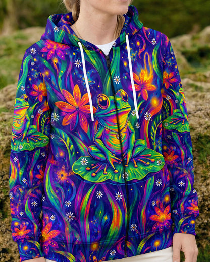 BE YOU THE WORLD WILL ADJUST FROG ALL OVER PRINT - TYLN0506261