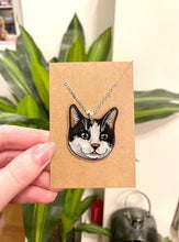 Load image into Gallery viewer, Personalized Photo Color Print Necklace
