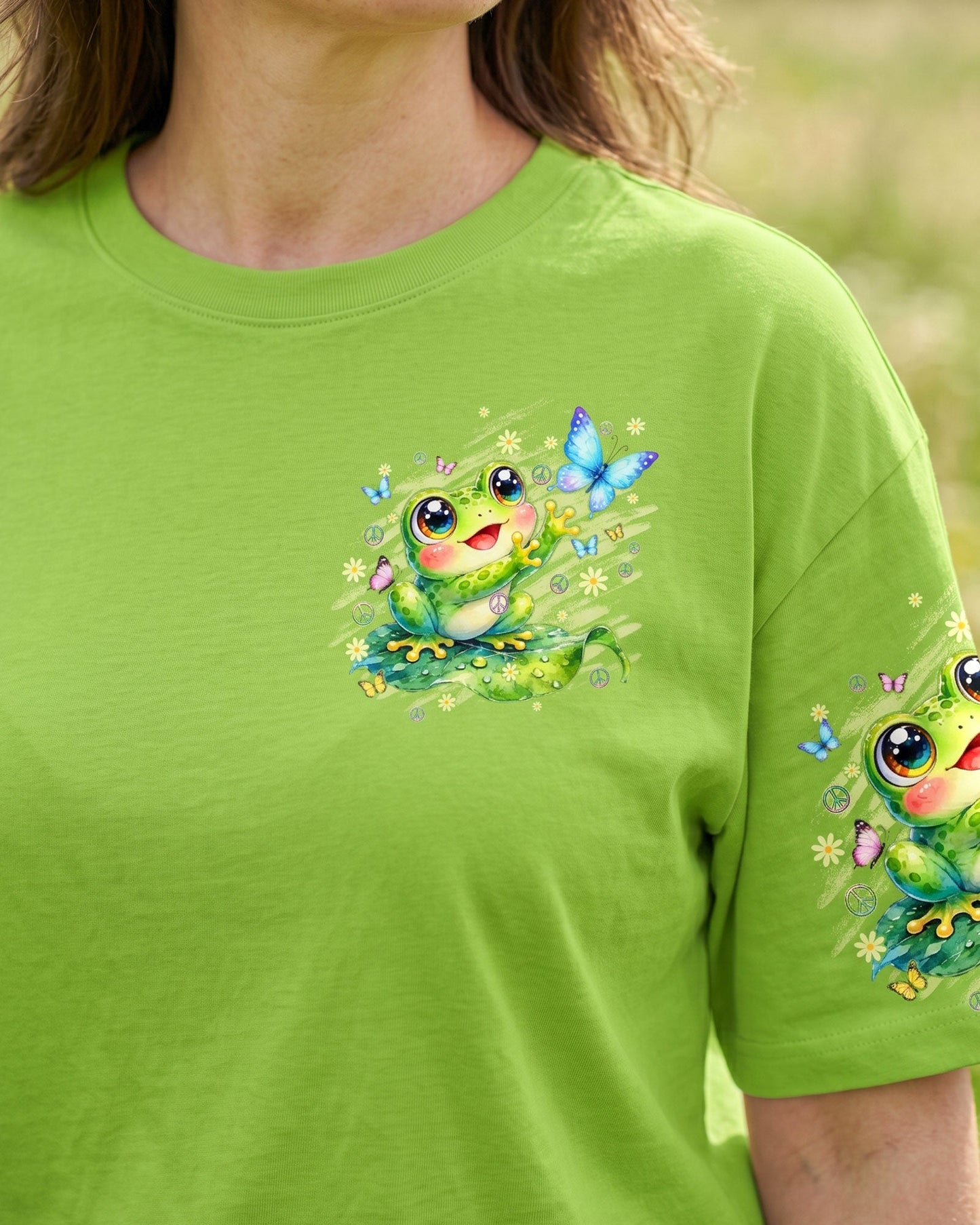 WHISPER WORDS OF WISDOM LET IT BE FROG ALL OVER PRINT - TYQY3006261