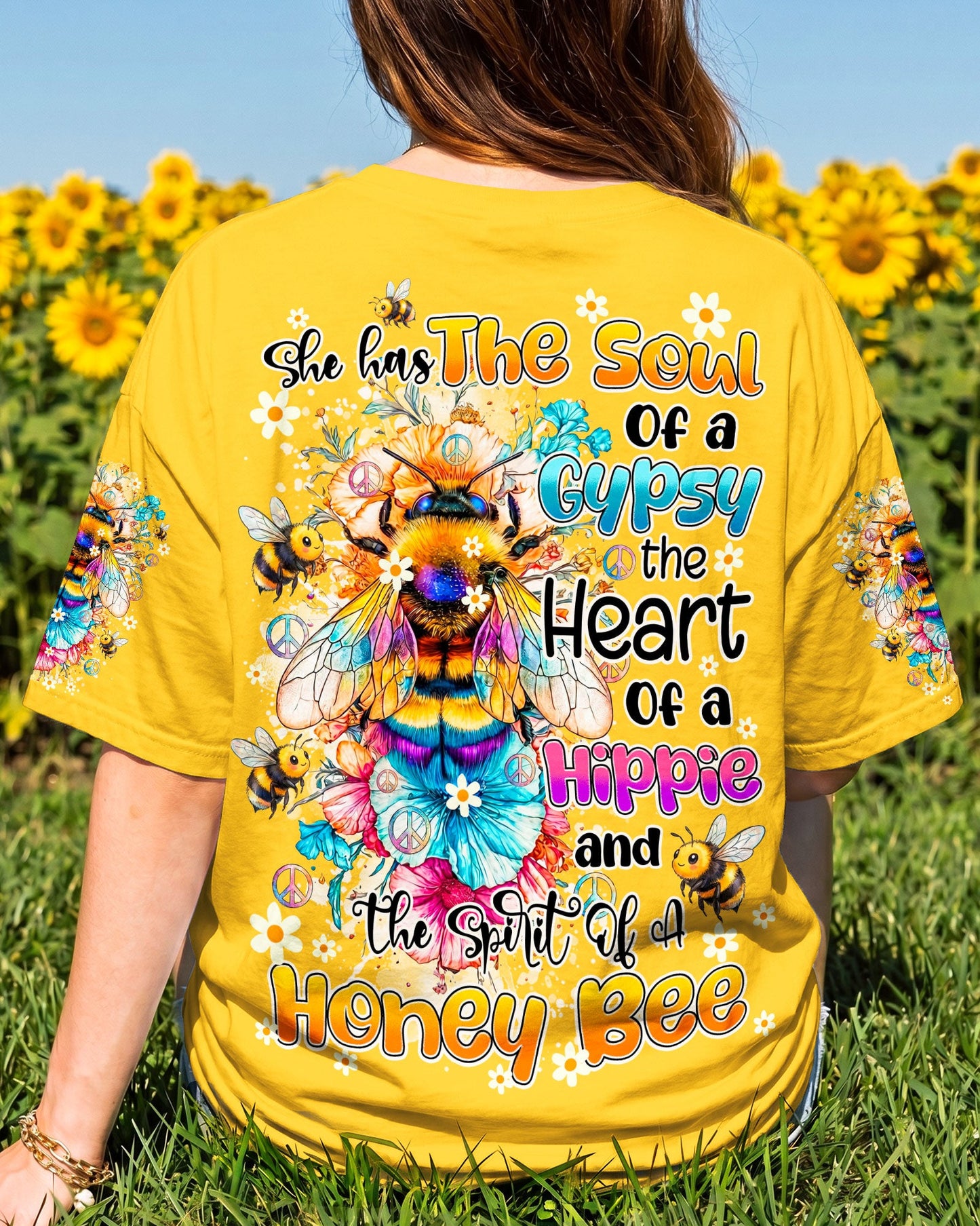SPIRIT OF A HONEY BEE ALL OVER PRINT - TY0605261