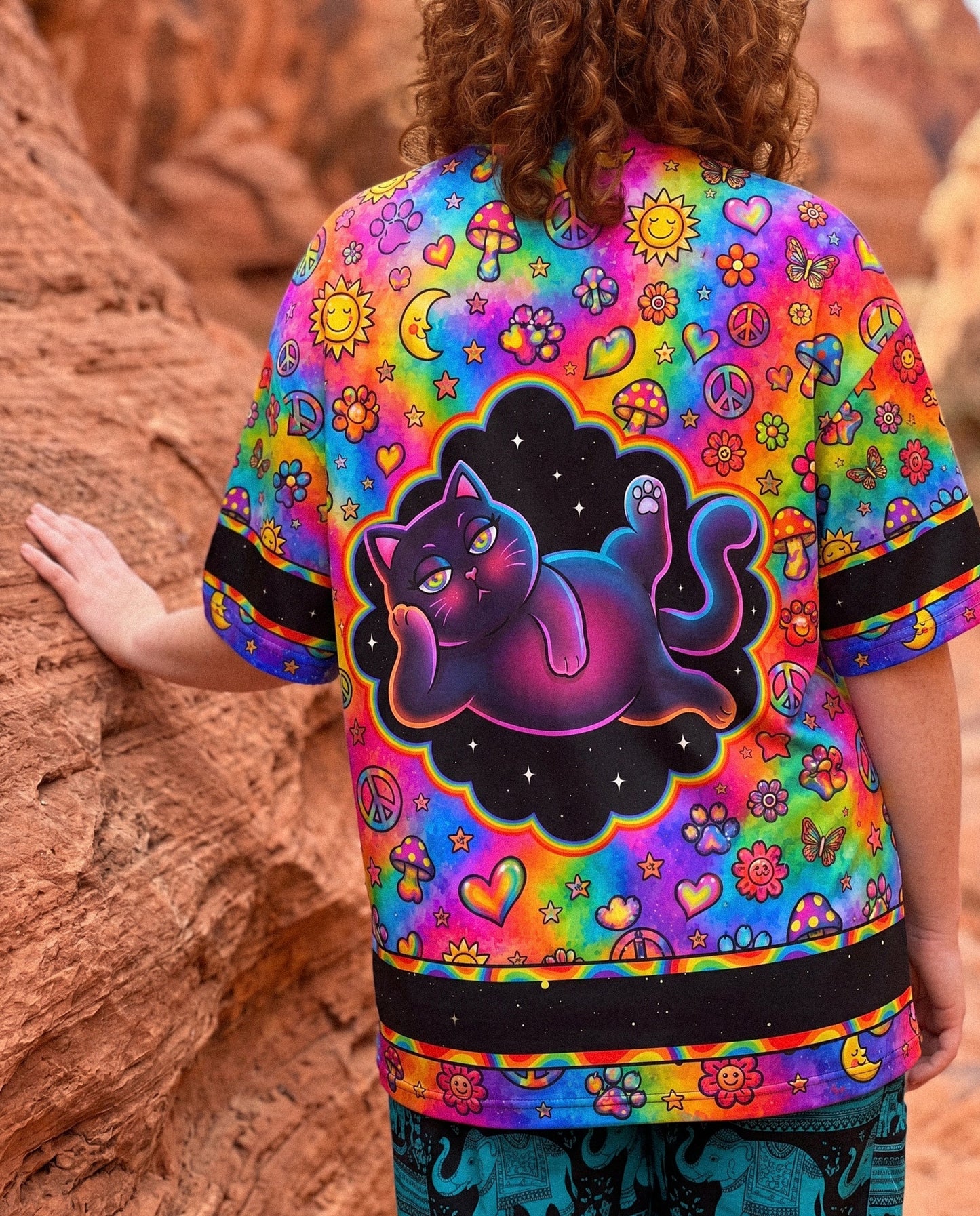 ALLERGIC TO IDIOTS CAT PSYCHEDELIC ALL OVER PRINT - KMTM1206261