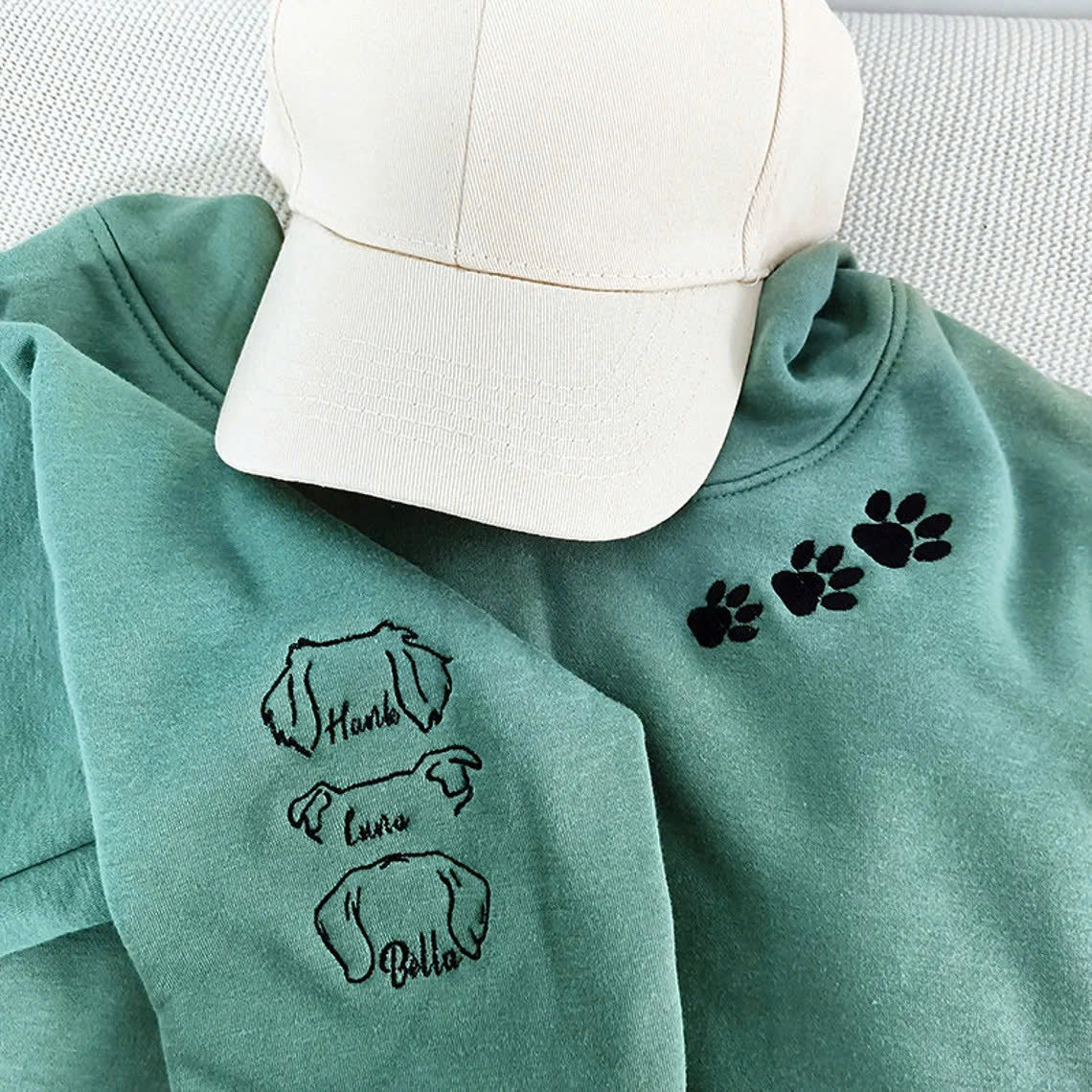 Personalized Embroidered Dog Ears with Personalized Names And Paw Sweatshirt Hoodie T-Shirt