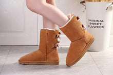 Load image into Gallery viewer, Leather Snow Boots Women Winter Warm
