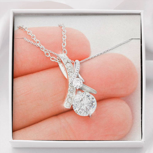 To My Mom Alluring Beauty Necklace